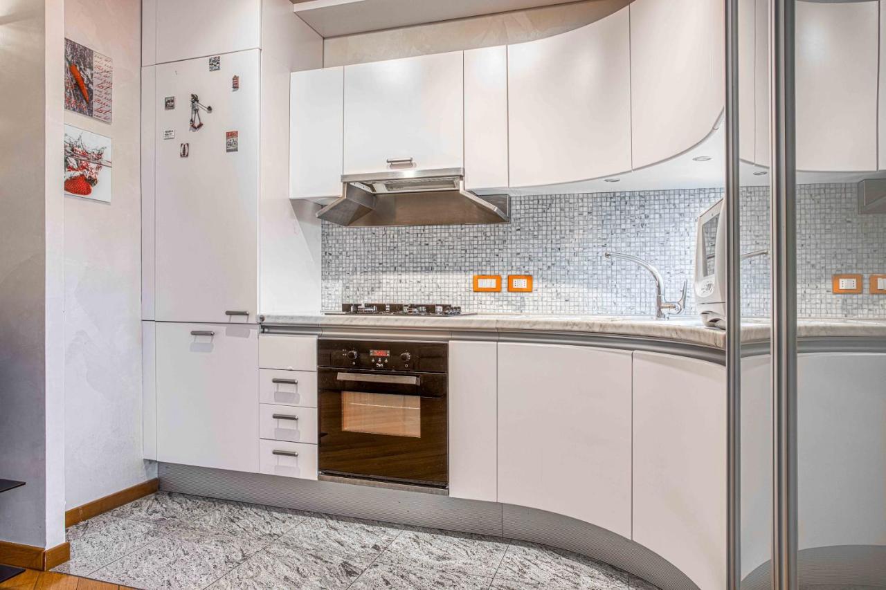 Joivy Vibrant Flat With Balcony Leilighet Milano Eksteriør bilde