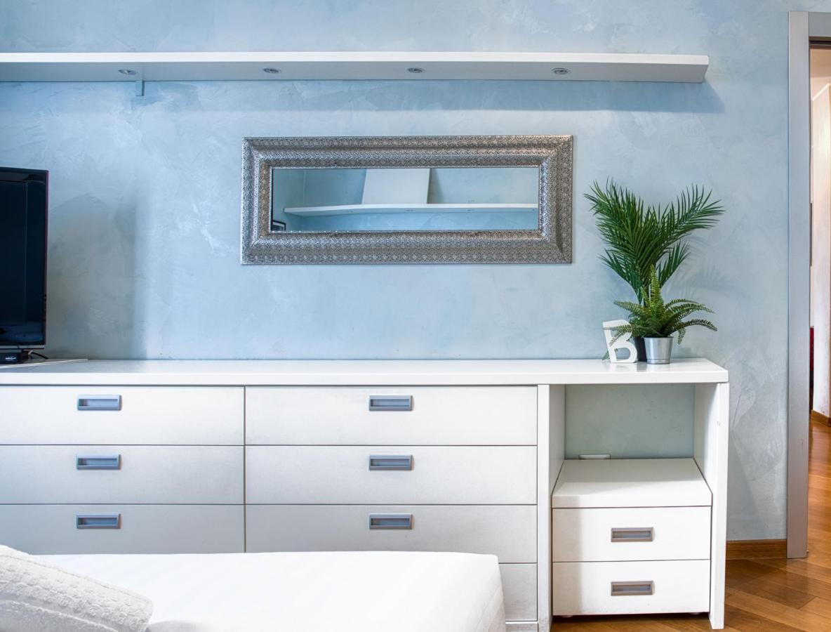 Joivy Vibrant Flat With Balcony Leilighet Milano Eksteriør bilde